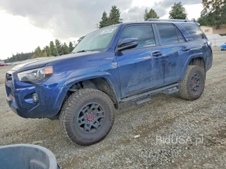 TOYOTA 4RUNNER SR5