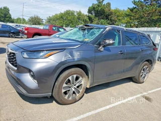 TOYOTA HIGHLANDER XLE