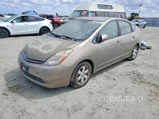 TOYOTA PRIUS BASE