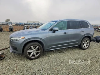 VOLVO XC90 T6 MOMENTUM