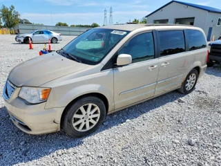 CHRYSLER TOWN & COUNTRY TOURING