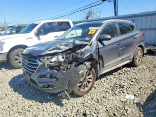 HYUNDAI TUCSON SE