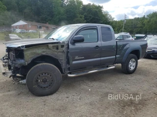 TOYOTA TACOMA BASE