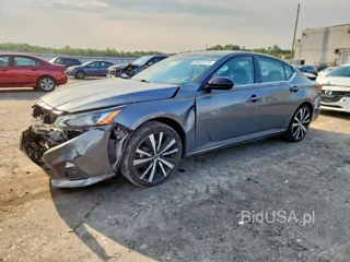 NISSAN ALTIMA SR