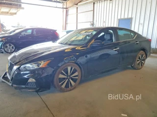 NISSAN ALTIMA SV