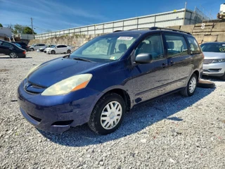 TOYOTA SIENNA CE 7 PASSENGER