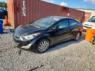 HYUNDAI ELANTRA SE