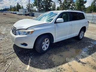 TOYOTA HIGHLANDER BASE