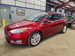 FORD FOCUS TITANIUM
