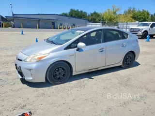 TOYOTA PRIUS THREE