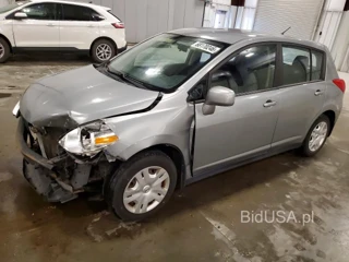 NISSAN VERSA 1.8 S