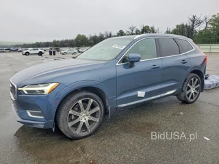 VOLVO XC60 T5 INSCRIPTION