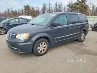 CHRYSLER TOWN & COUNTRY TOURING