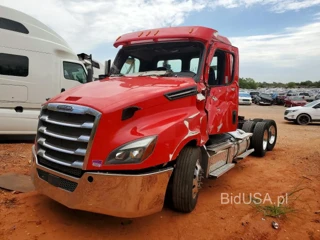FREIGHTLINER CASCADIA 126