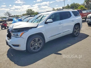 GMC ACADIA DENALI