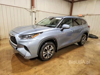 TOYOTA HIGHLANDER HYBRID XLE