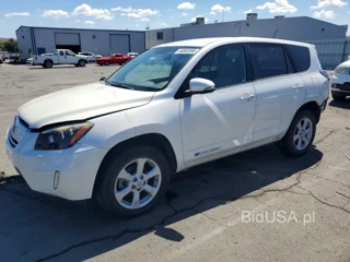 TOYOTA RAV4 EV BASE
