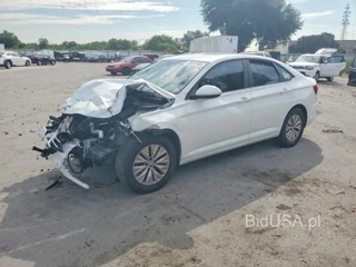 VOLKSWAGEN JETTA S