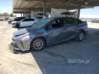 TOYOTA PRIUS LE