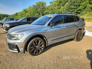 VOLKSWAGEN TIGUAN SE