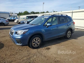 SUBARU FORESTER PREMIUM