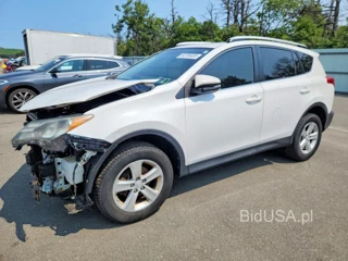 TOYOTA RAV4 XLE