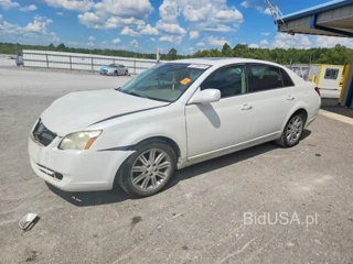 TOYOTA AVALON LIMITED