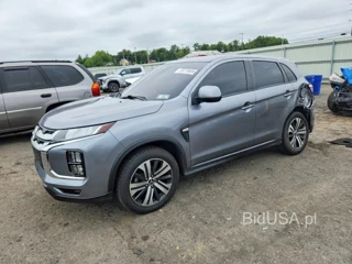 MITSUBISHI OUTLANDER SPORT ES