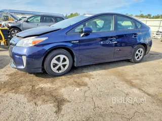 TOYOTA PRIUS THREE