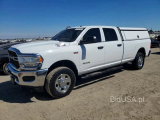 RAM 2500 TRADESMAN