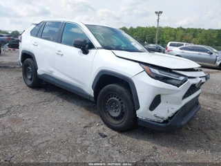TOYOTA TOYOTA RAV4 LE