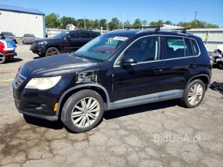 VOLKSWAGEN TIGUAN SE
