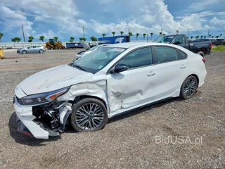 KIA FORTE GT LINE