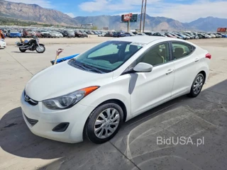 HYUNDAI ELANTRA GLS