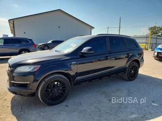 AUDI Q7 PREMIUM PLUS