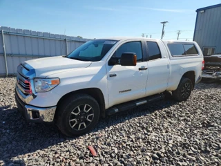 TOYOTA TUNDRA SR5