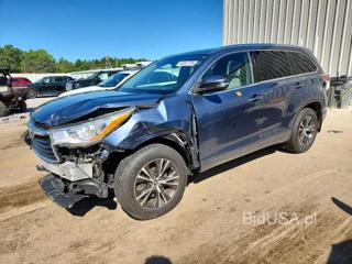 TOYOTA HIGHLANDER XLE