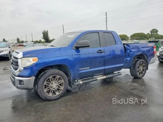 TOYOTA TUNDRA DOUBLE CAB SR