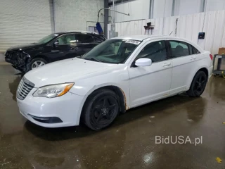 CHRYSLER 200 LX