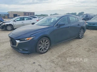 MAZDA 3 PREFERRED