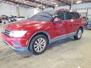 VOLKSWAGEN TIGUAN SE
