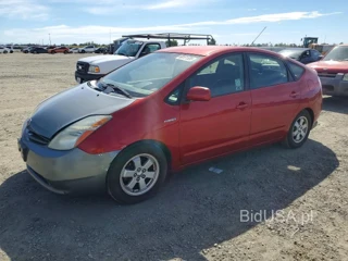 TOYOTA PRIUS BASE