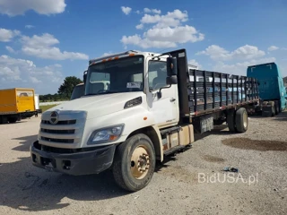 HINO 258/268