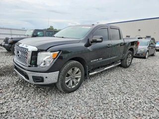 NISSAN TITAN SV
