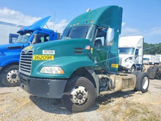 MACK 600 CXU600