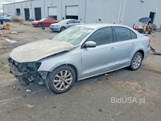 VOLKSWAGEN JETTA SE