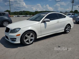 MERCEDES-BENZ C 250
