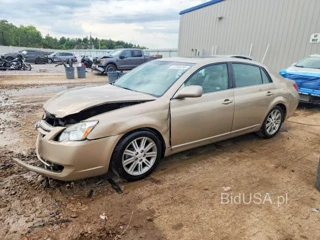 TOYOTA AVALON LIMITED