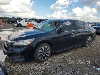 HONDA ACCORD TOURING HYBRID