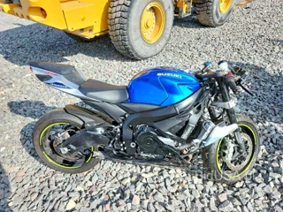 SUZUKI GSX-R600